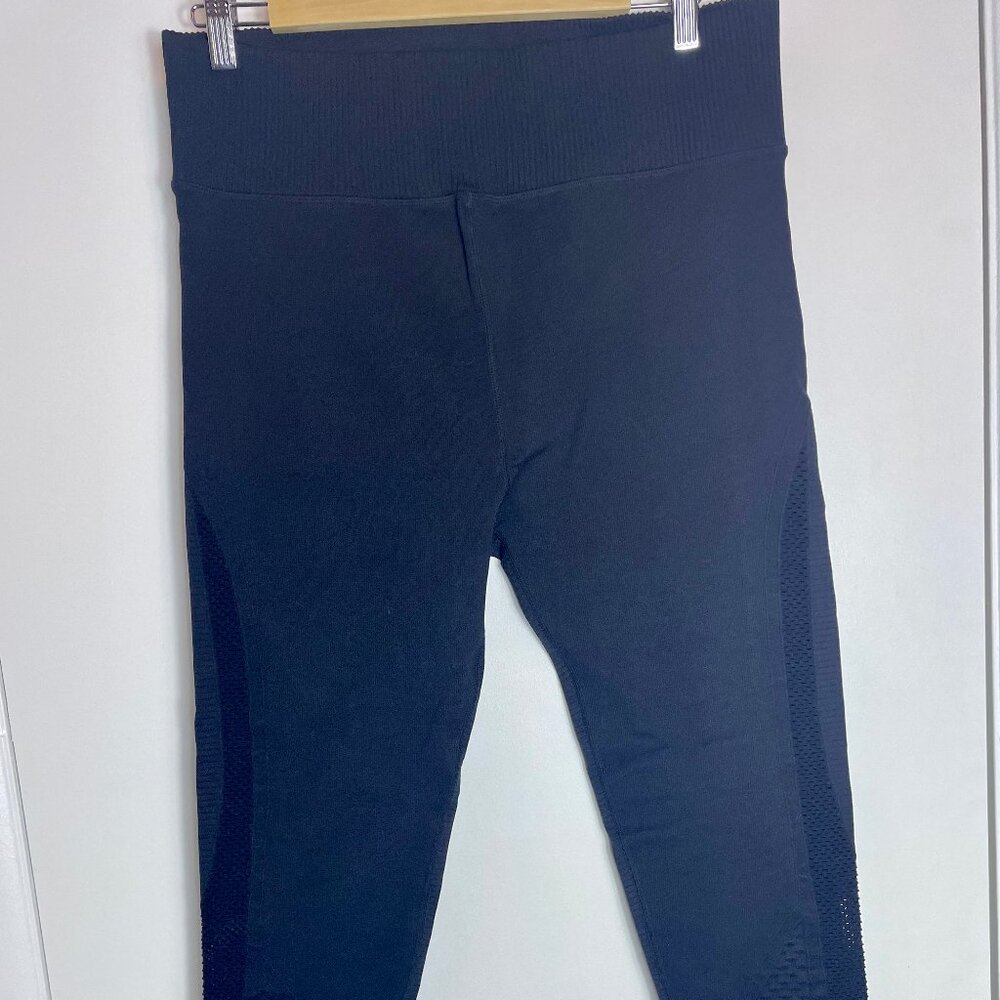 OFFLINE By Aerie Women’s XXL Black High Waist Legging Hi-Rise Laser Perforated